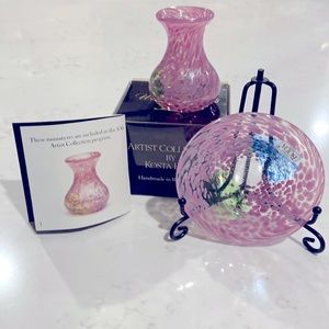 Kosta Boda Mini vase + plate collectibles